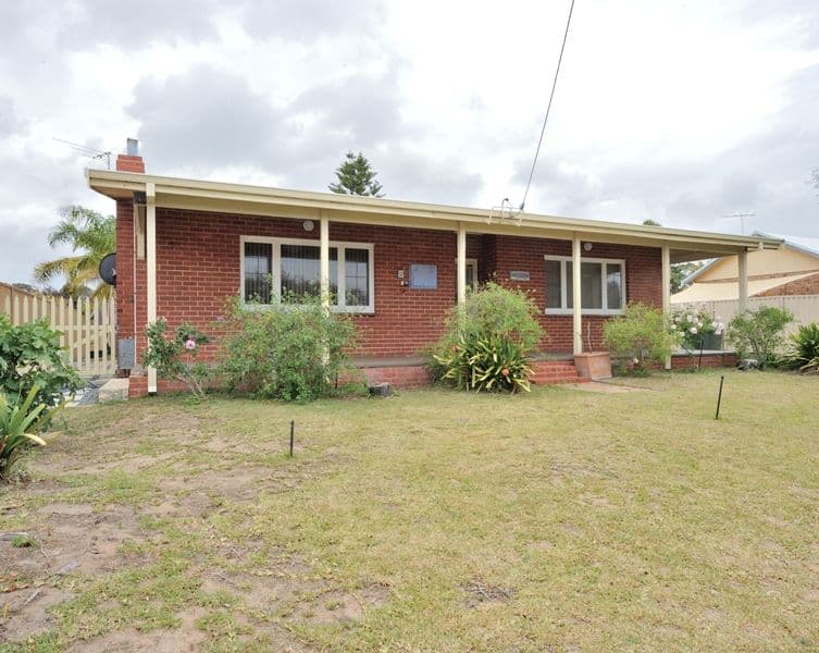 8 Catherine Street, Safety Bay WA 6169, Safety Bay - Thumbnail 6