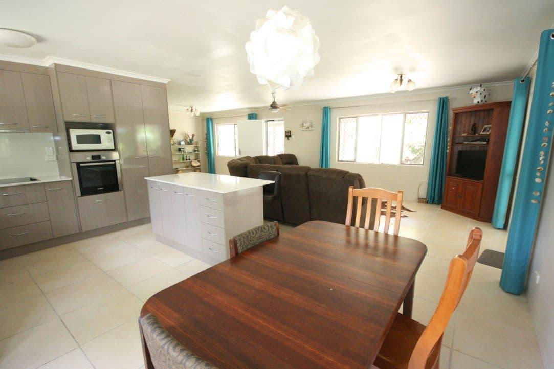 11 Theresa Court, Armstrong Beach QLD 4737, Armstrong Beach - Thumbnail 5