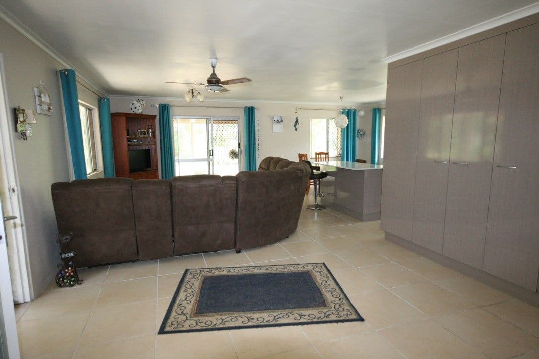 11 Theresa Court, Armstrong Beach QLD 4737, Armstrong Beach - Thumbnail 6