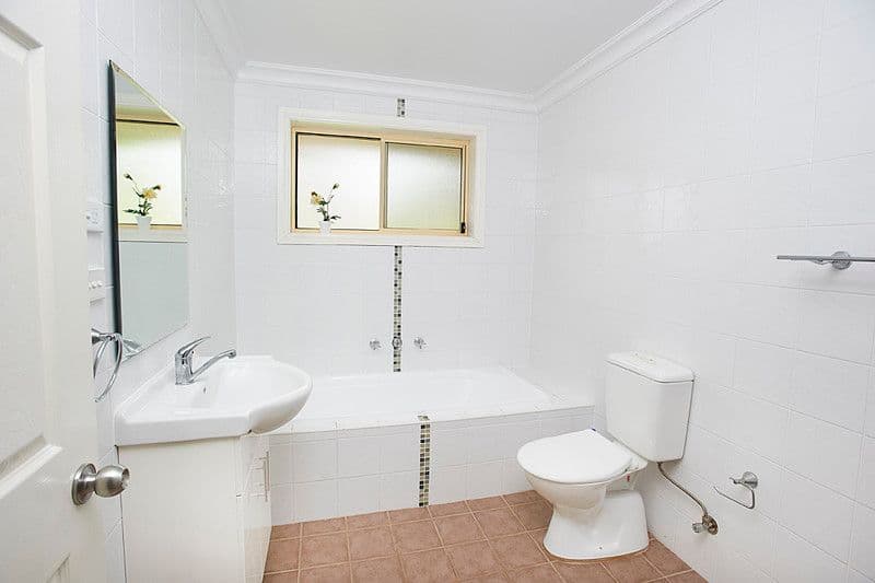 6 Austral Avenue, WESTMEAD NSW 2145, Westmead - Thumbnail 4