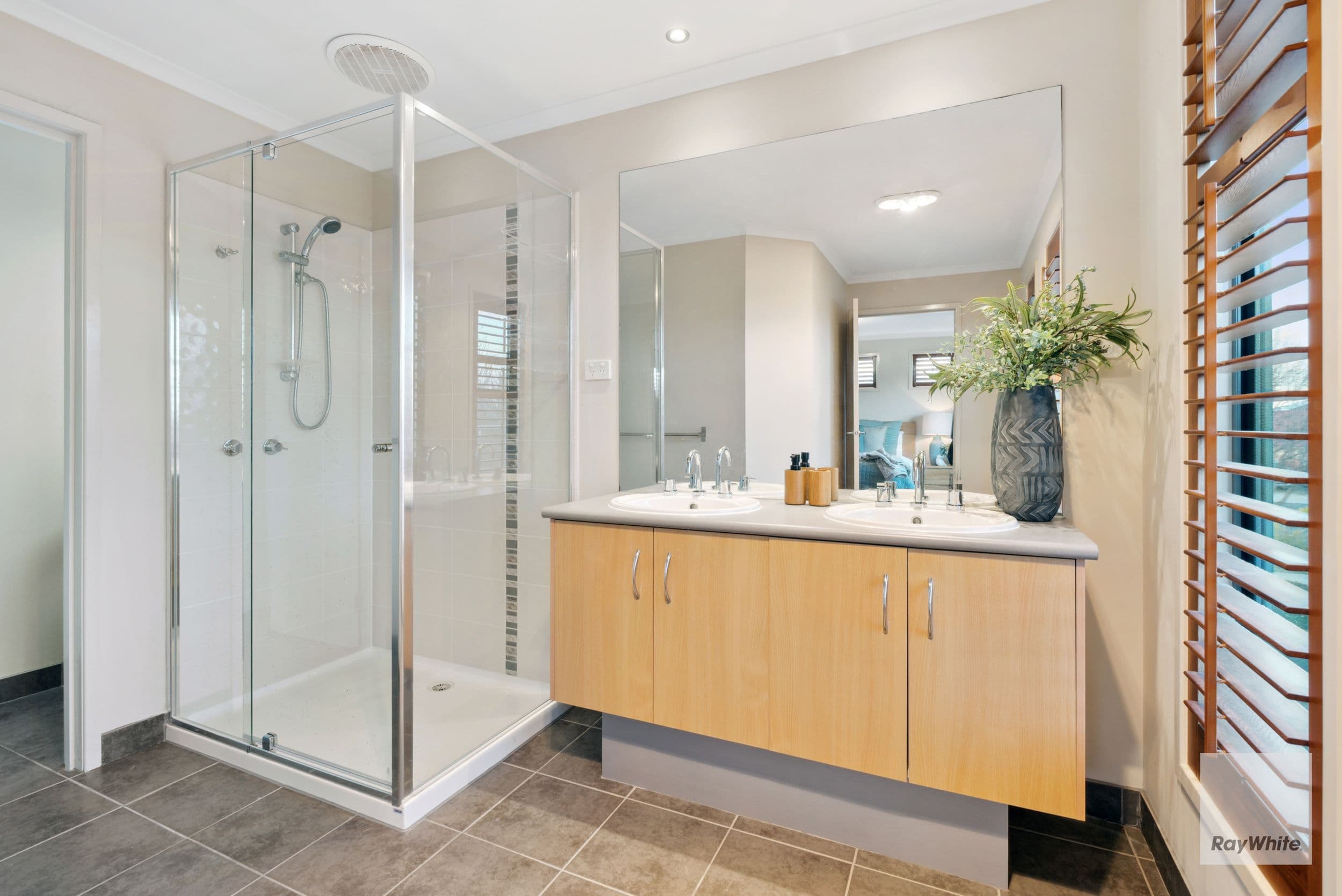 17 Argyle Way, Taylors Hill VIC 3037, Taylors Hill - Thumbnail 6