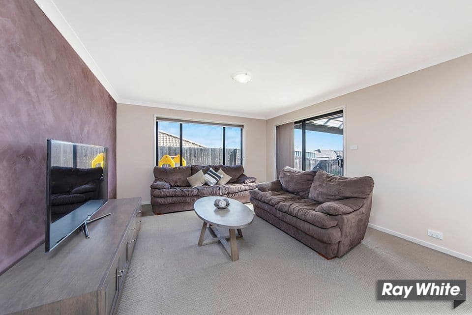 4 Clyde Finlay Street, Macgregor ACT 2615, Macgregor - Thumbnail 6