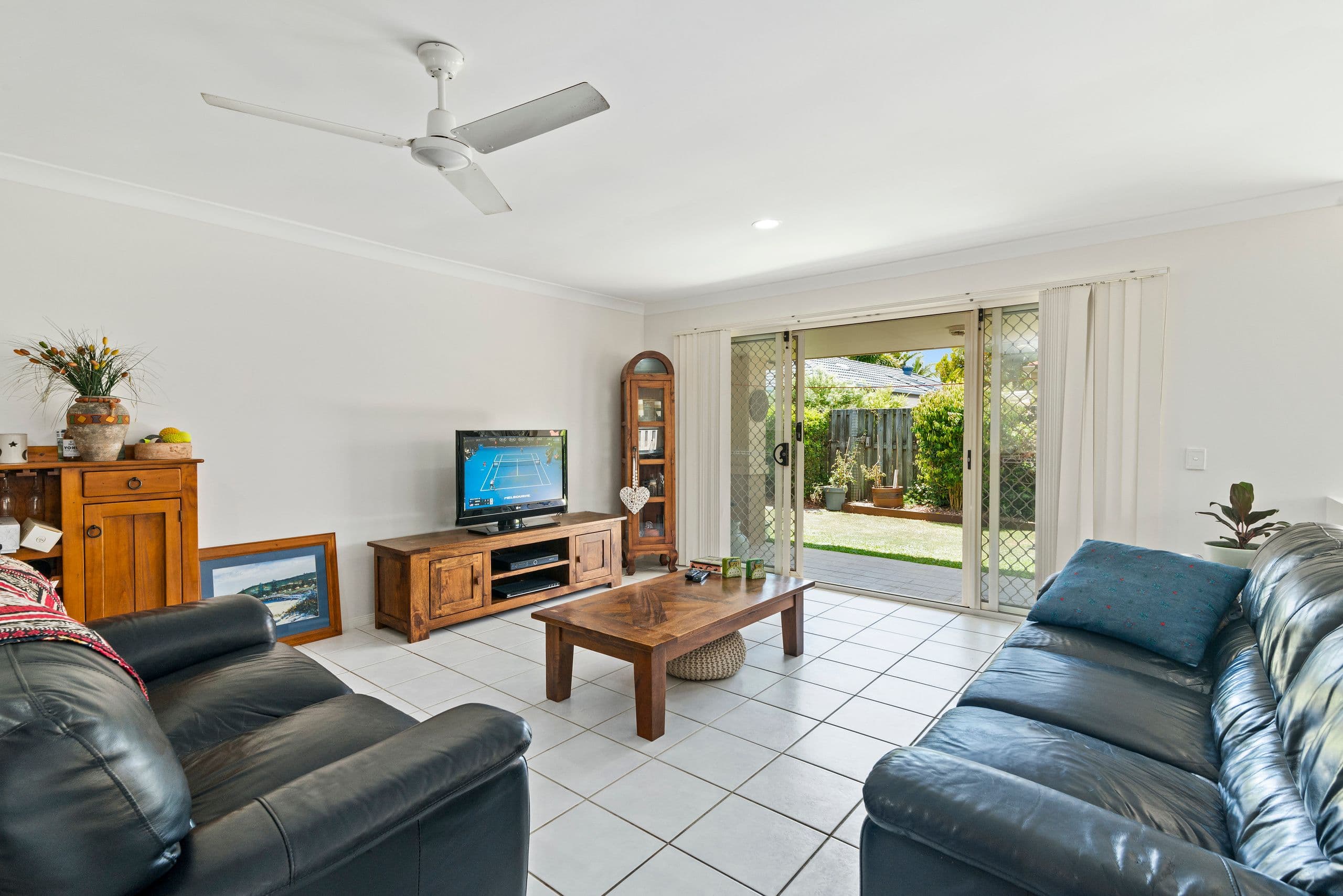 4 Keegan Circuit, Currumbin Waters QLD 4223, Currumbin Waters - Thumbnail 3