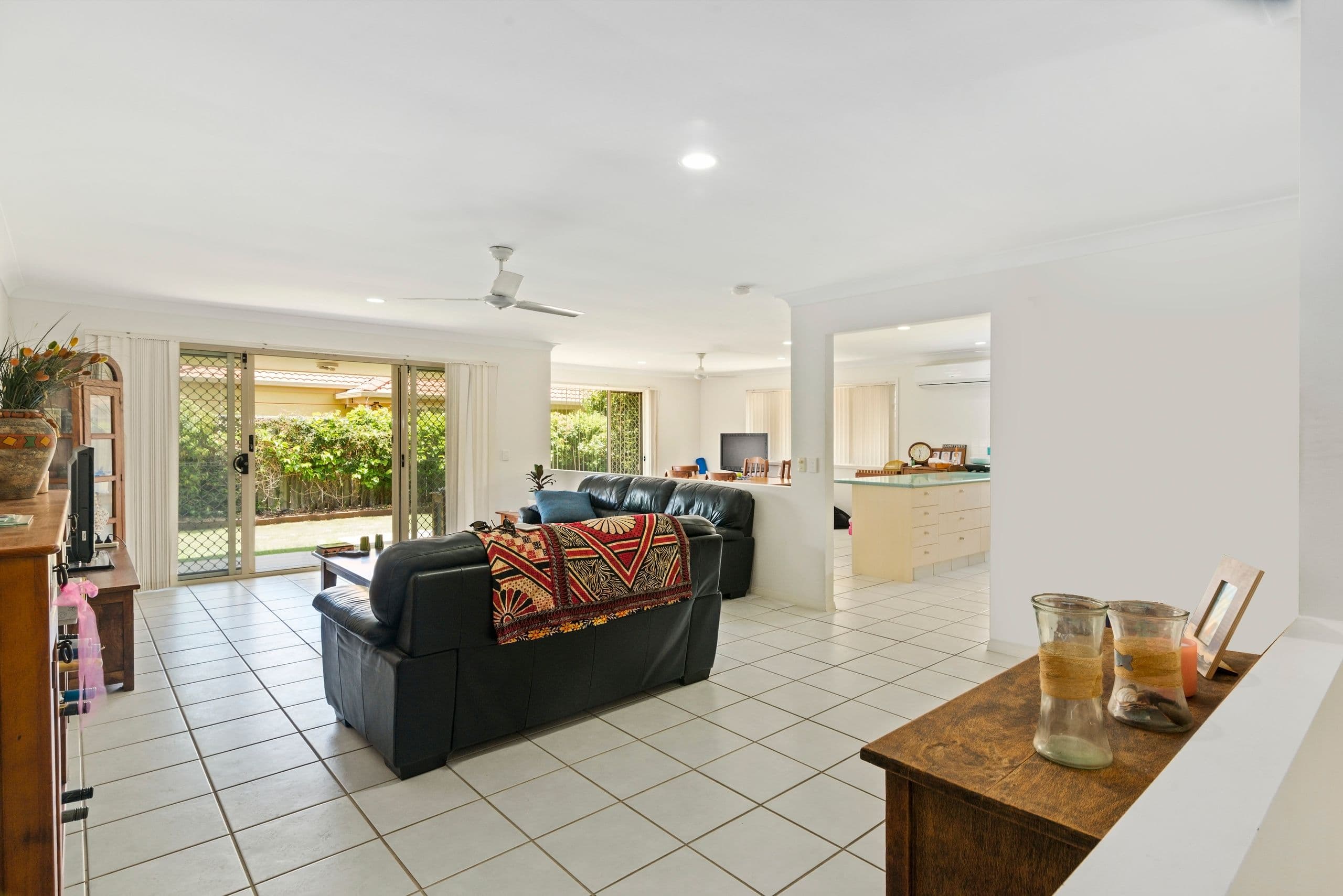 4 Keegan Circuit, Currumbin Waters QLD 4223, Currumbin Waters - Thumbnail 8