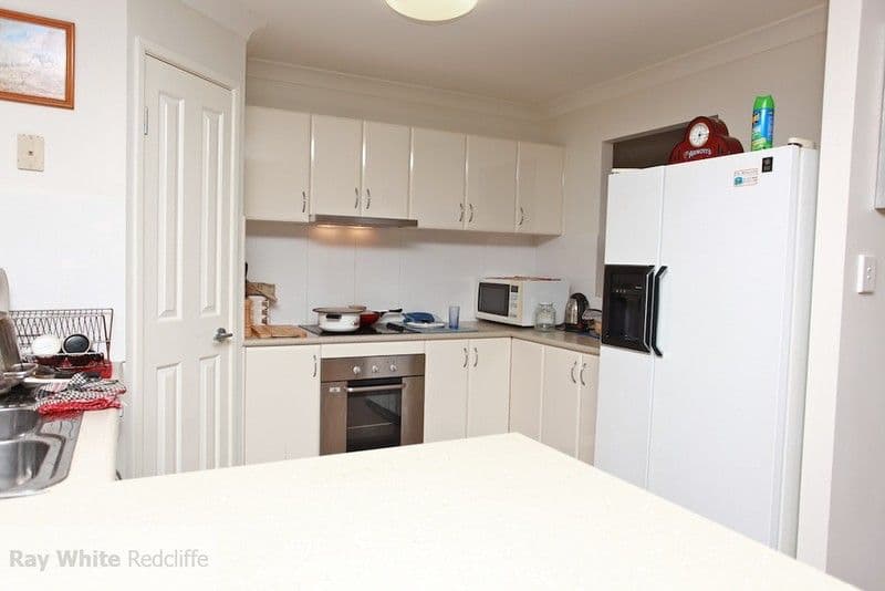 3 Weeroona Avenue, BEACHMERE QLD 4510, Beachmere - Thumbnail 6