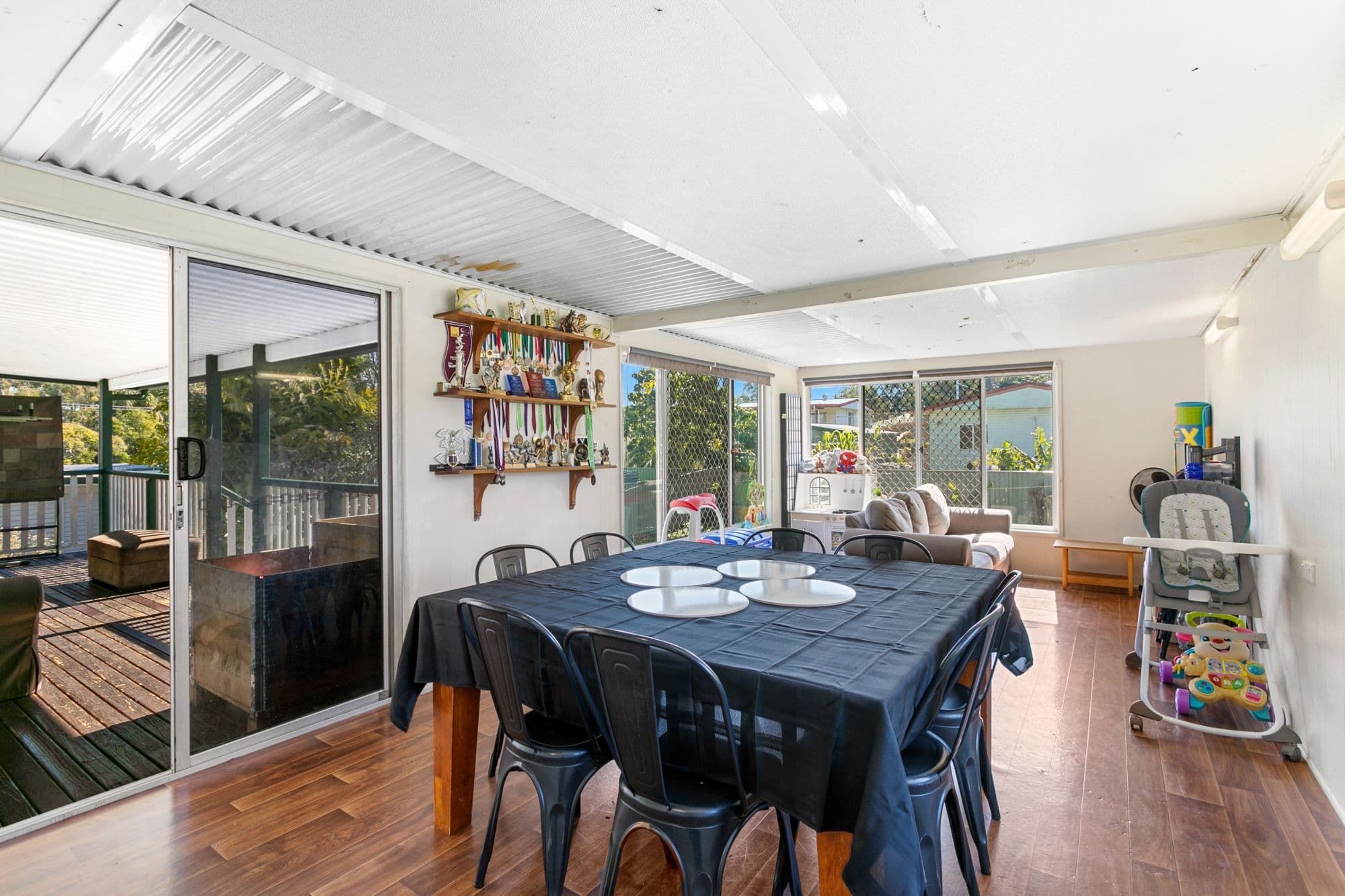 15 Lawnhill Avenue, Deception Bay QLD 4508, Deception Bay - Thumbnail 4
