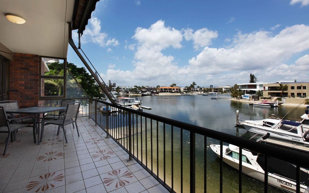 Unit 3 'Kings Row North' 22 Commodore Drive, SURFERS PARADISE QLD 4217, Surfers Paradise - Thumbnail 2