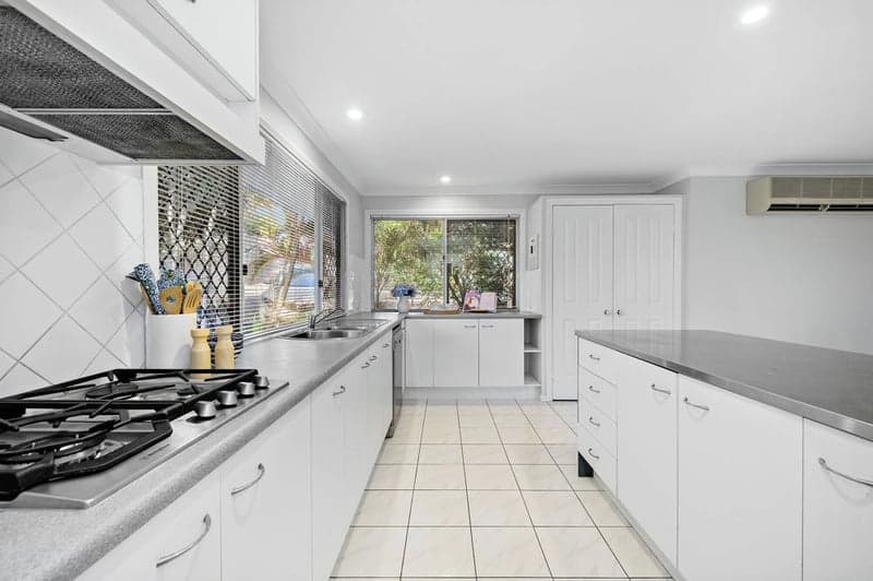 10 Croome Close, Aspley - Thumbnail 2