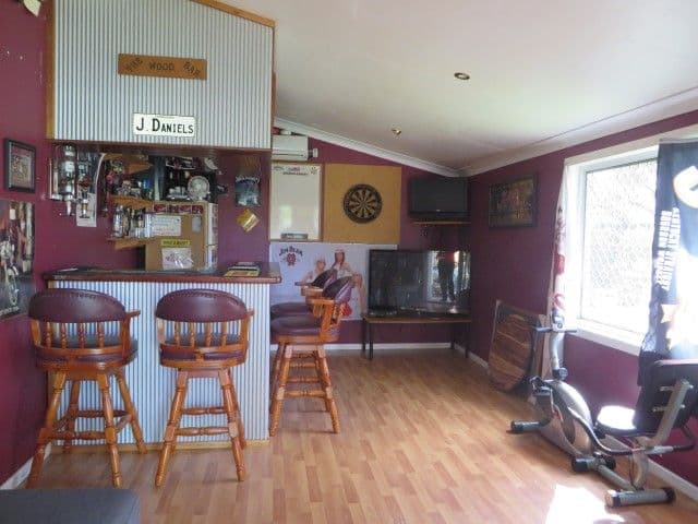 19 Robertson Street, Roma QLD 4455, Roma - Thumbnail 2