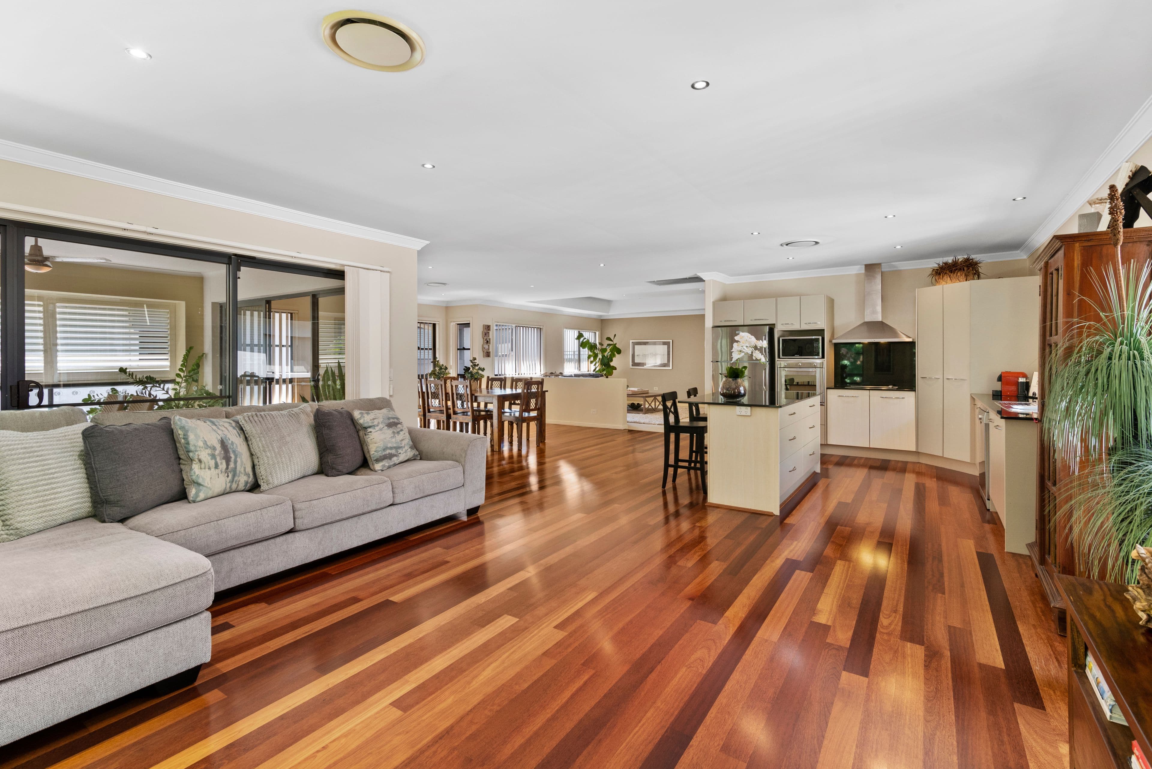 6 Northpoint Close, Robina QLD 4226, Robina - Thumbnail 5