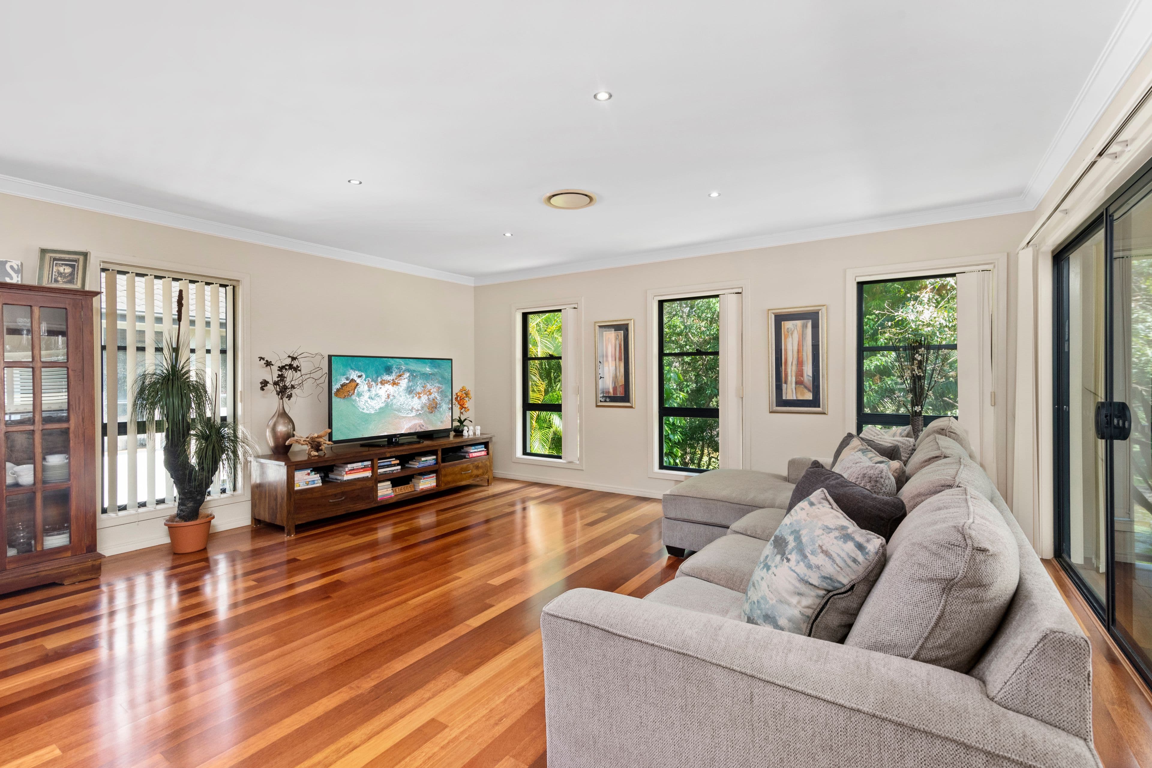 6 Northpoint Close, Robina QLD 4226, Robina - Thumbnail 6