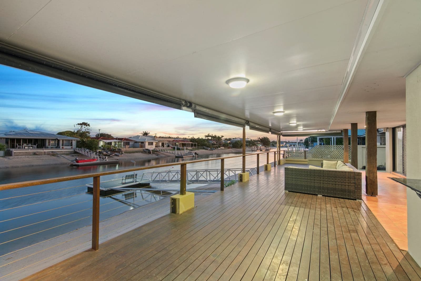 8 Dolphin Court, Palm Beach QLD 4221, Palm Beach - Thumbnail 2