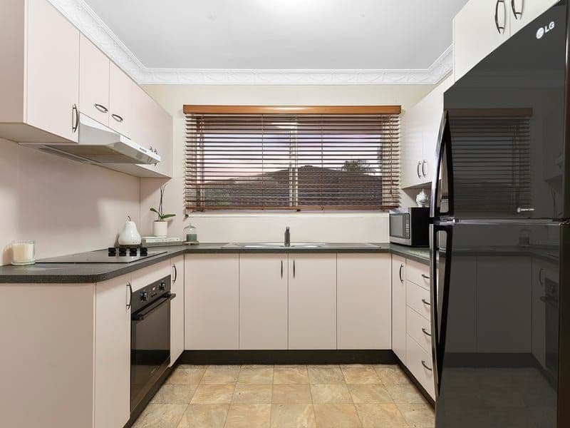 21 Nurom Avenue, Ferny Hills QLD 4055, Ferny Hills - Thumbnail 2