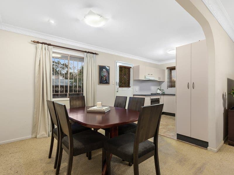 21 Nurom Avenue, Ferny Hills QLD 4055, Ferny Hills - Thumbnail 4