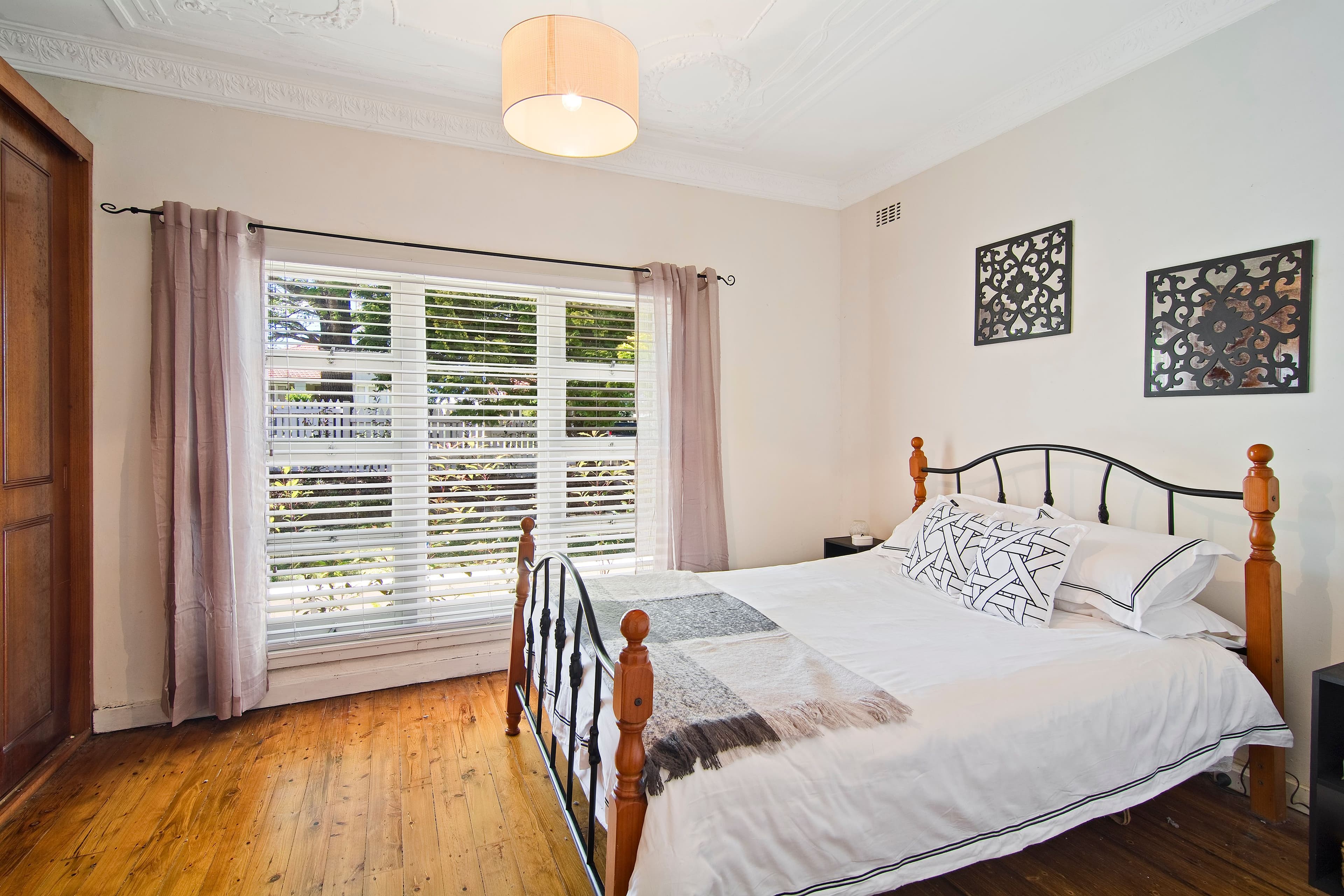 16 Windsor Road, Willoughby - Thumbnail 8