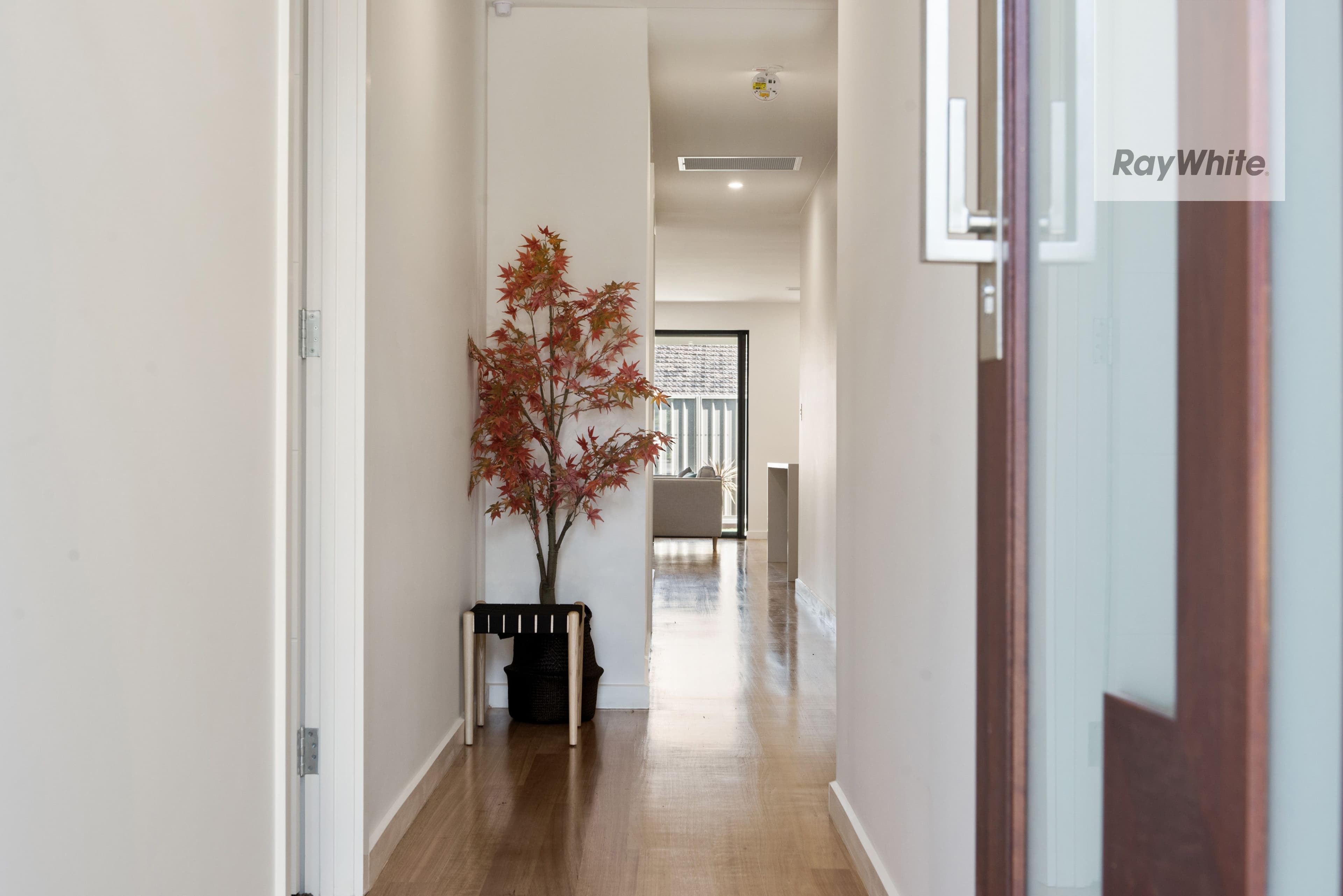 5A Lomond Court, West Lakes SA 5021, West Lakes - Thumbnail 2