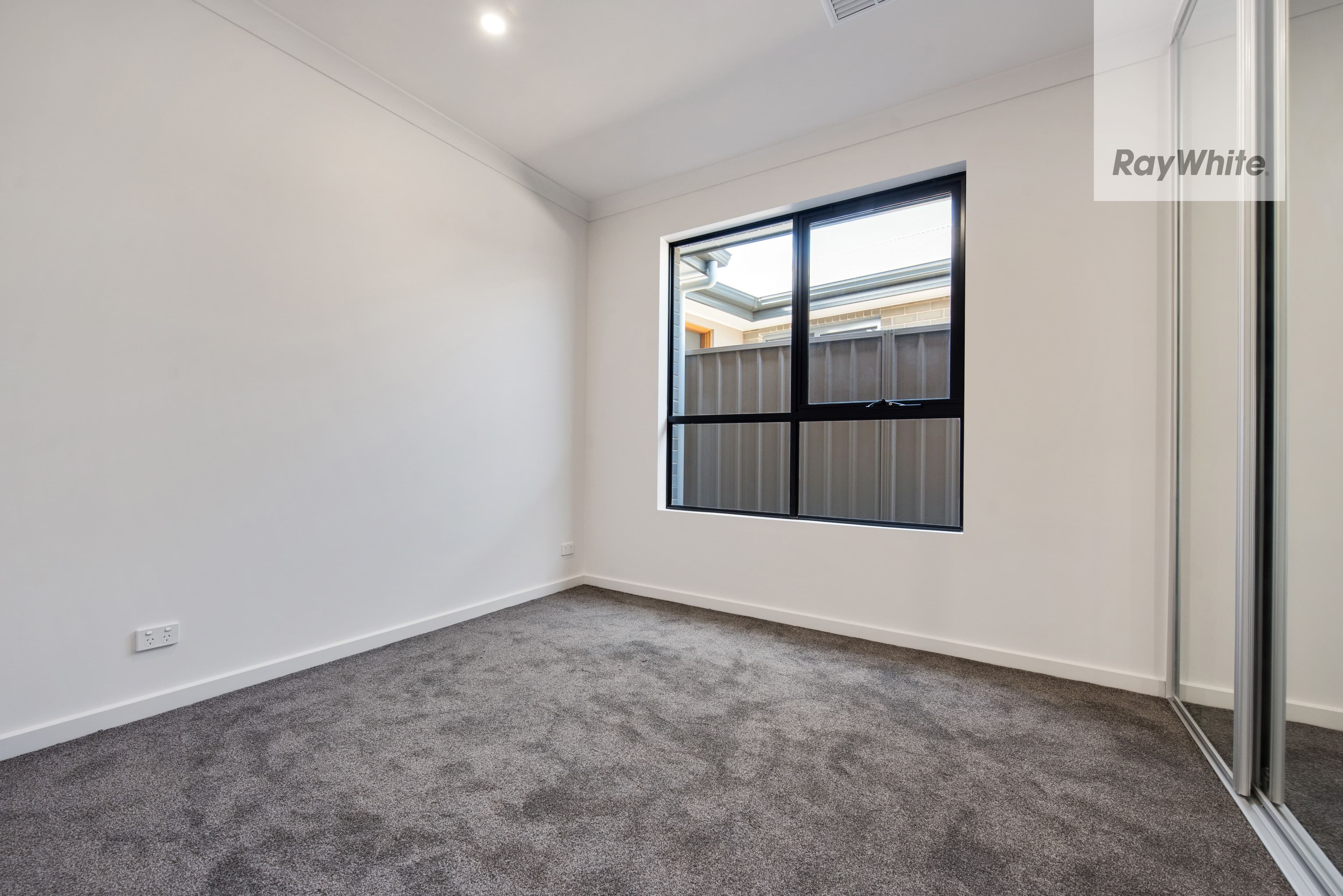 5A Lomond Court, West Lakes SA 5021, West Lakes - Thumbnail 6
