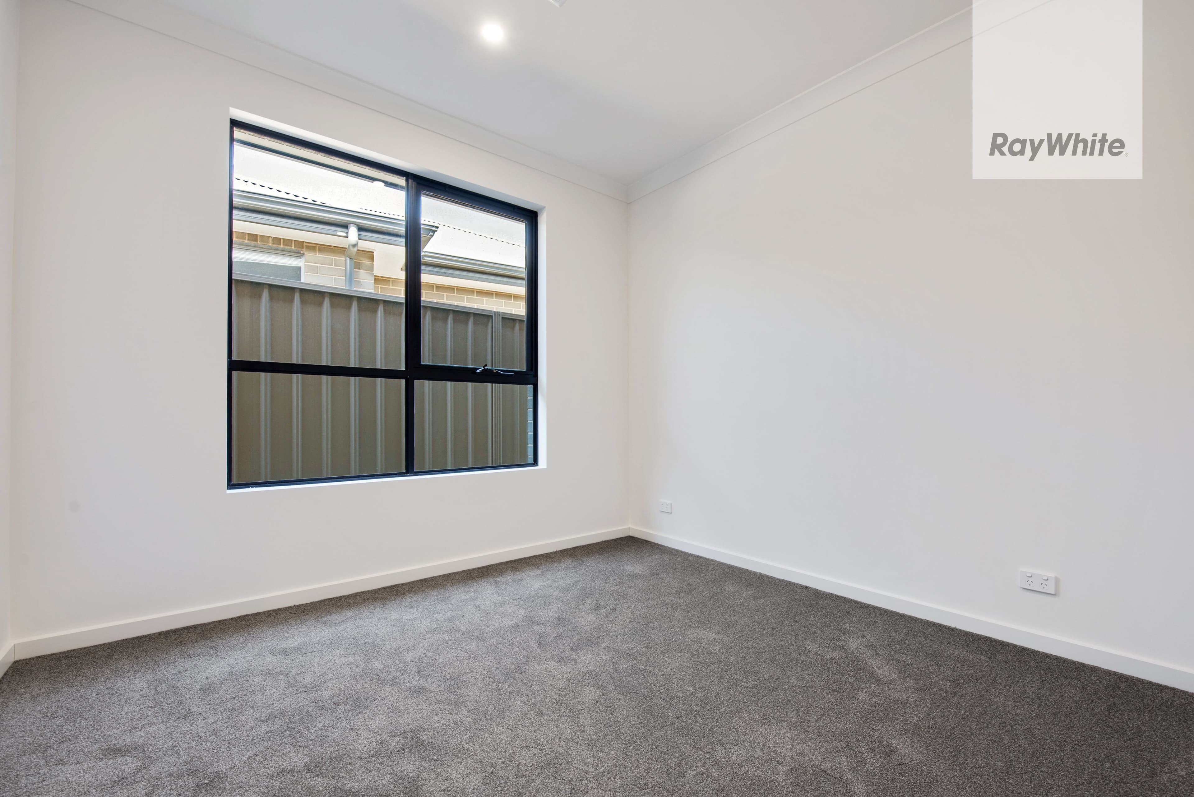 5A Lomond Court, West Lakes SA 5021, West Lakes - Thumbnail 7