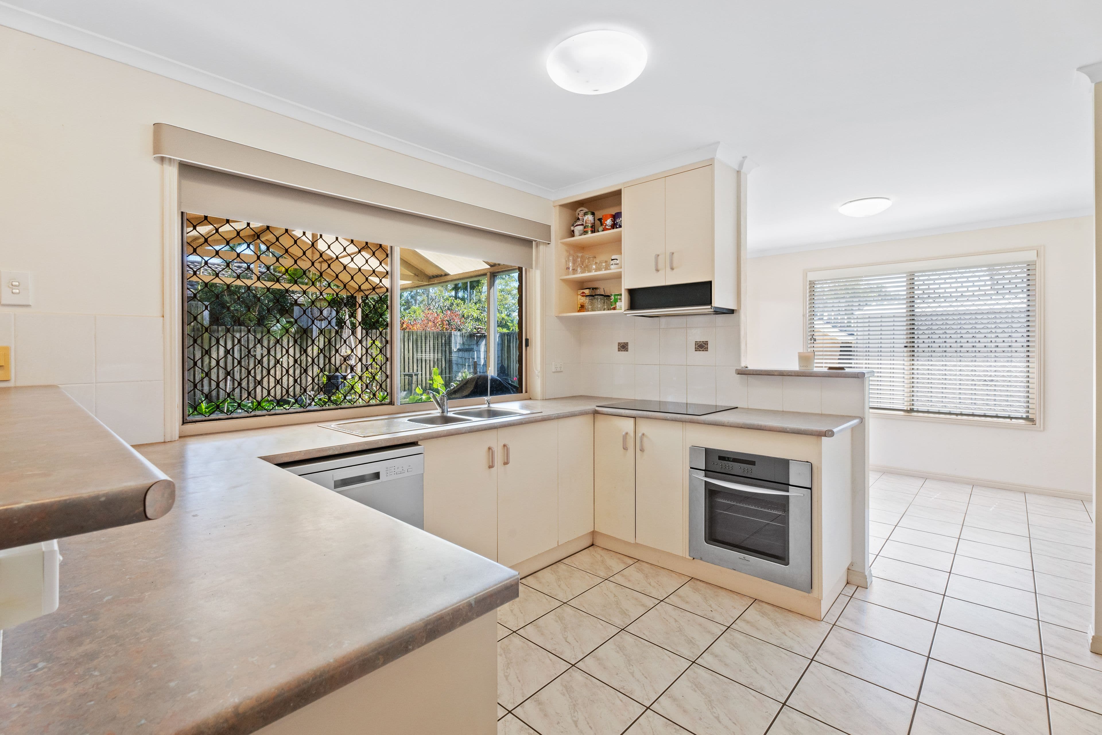 10 Anembo Drive, Torquay QLD 4655, Torquay - Thumbnail 6