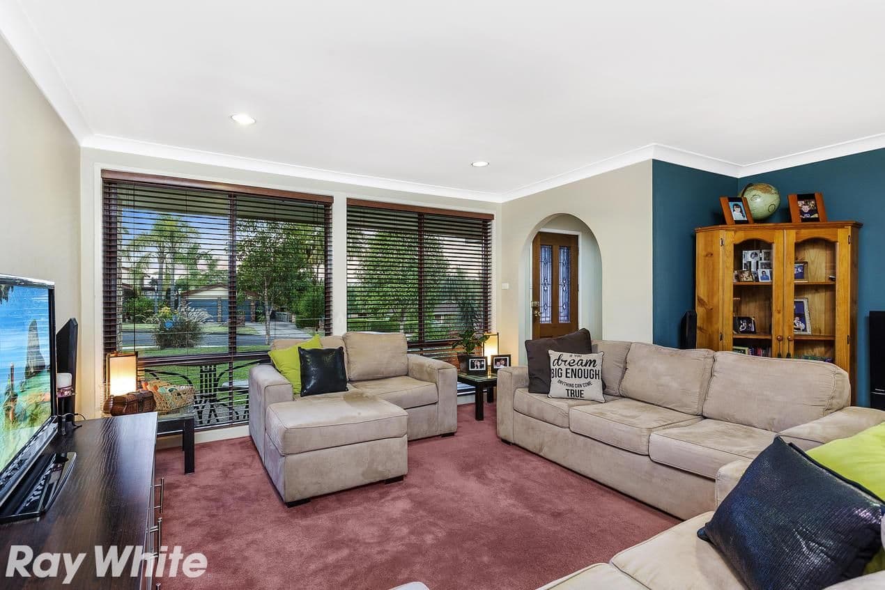 67 Amphitheatre Circuit, Baulkham Hills - Thumbnail 3
