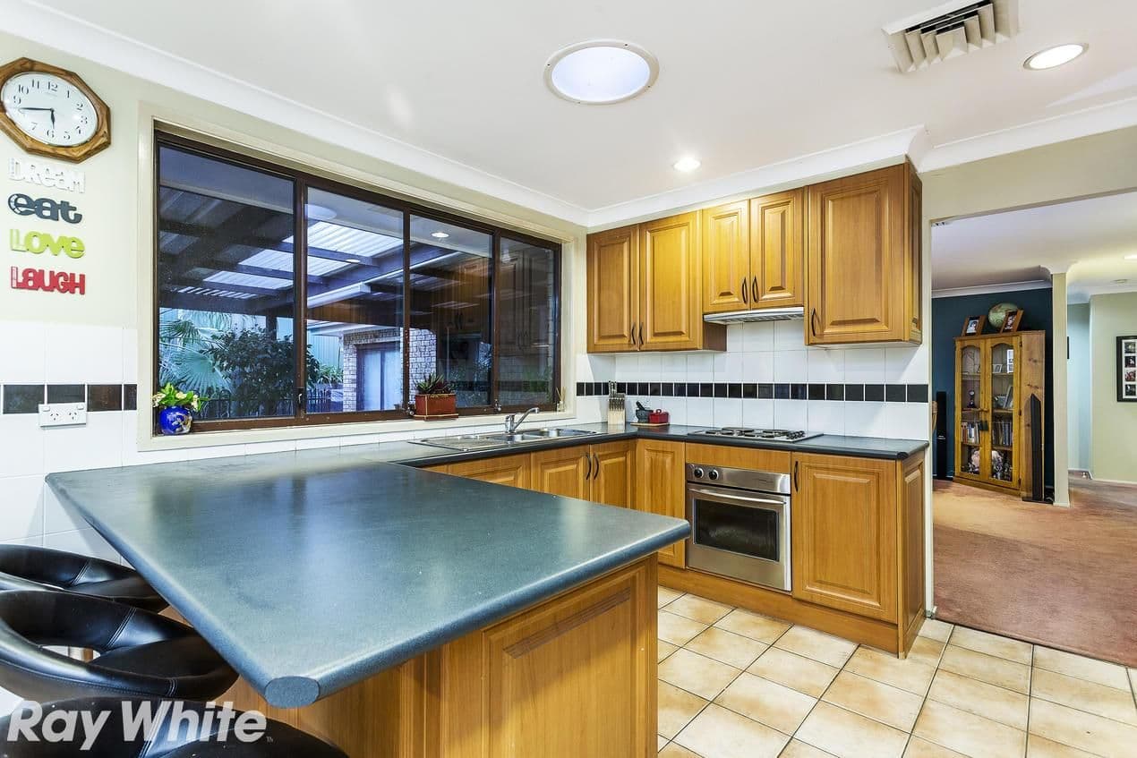 67 Amphitheatre Circuit, Baulkham Hills - Thumbnail 4