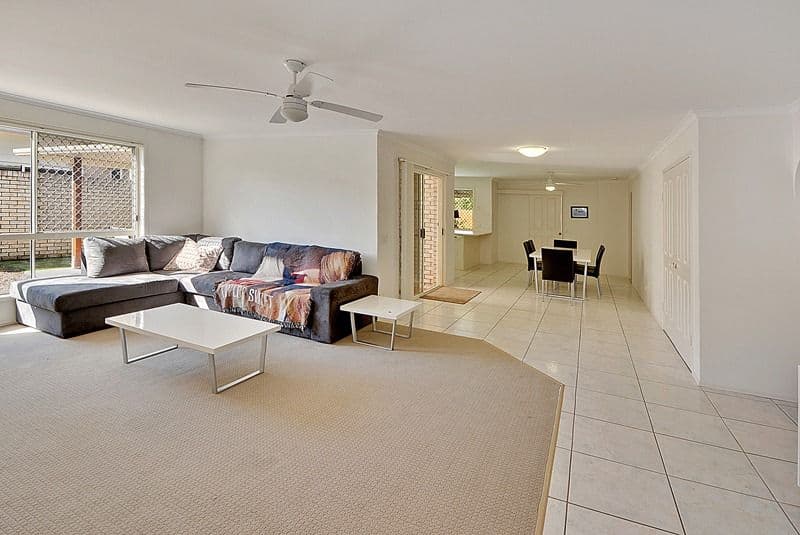 39 Lakeshore Place, LITTLE MOUNTAIN QLD 4551, Little Mountain - Thumbnail 4