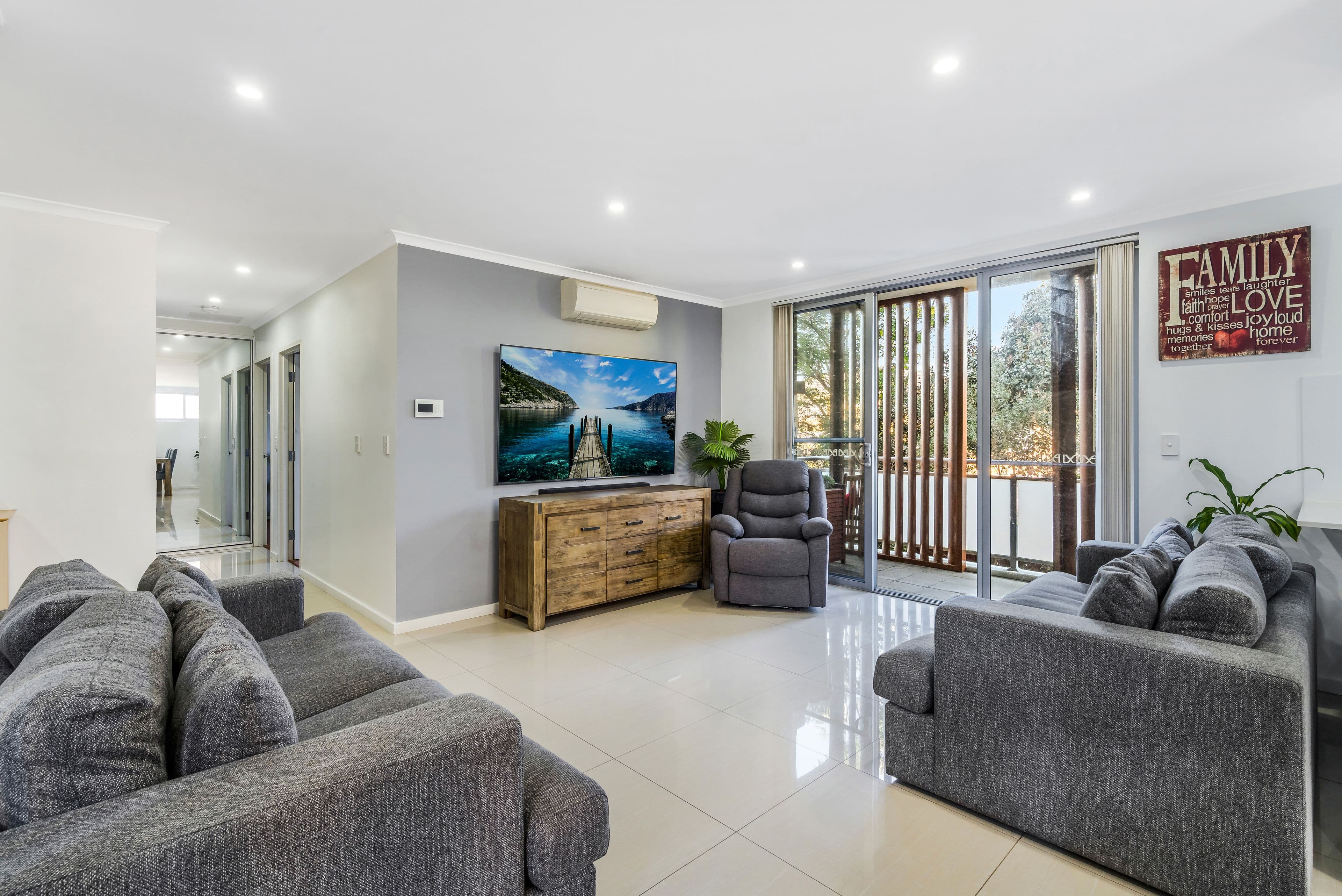 42-44 Hoxton Park Road, Liverpool NSW 2170, Liverpool - Thumbnail 4