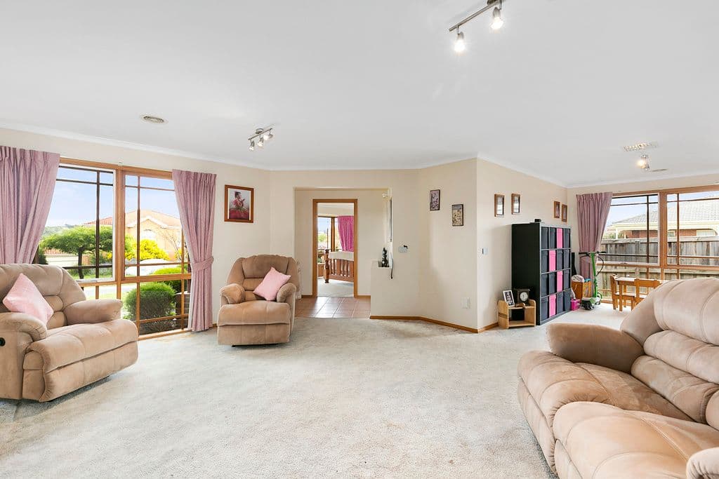 13 Kingsburgh Lane, Lilydale VIC 3140, Lilydale - Thumbnail 4