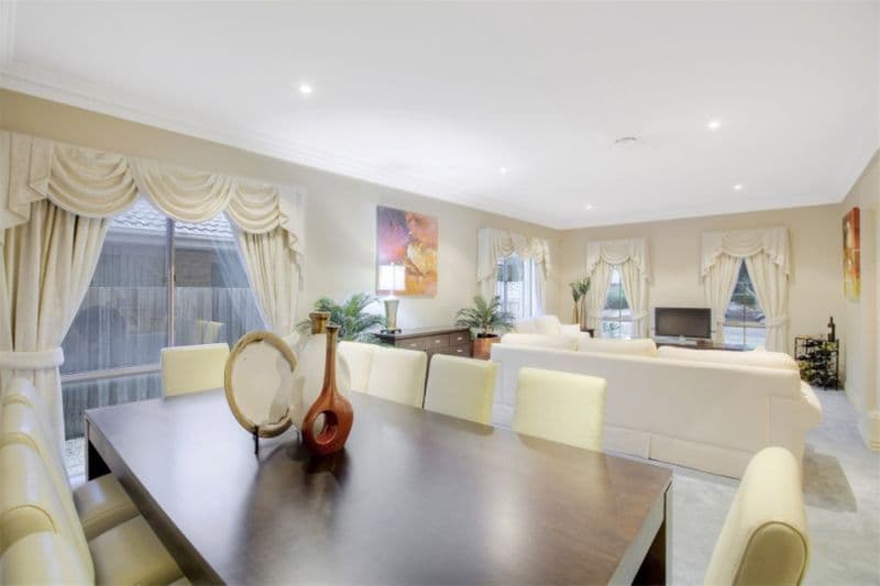 10 Jacqueline Drive, ASPENDALE GARDENS VIC 3195, Aspendale Gardens - Thumbnail 3