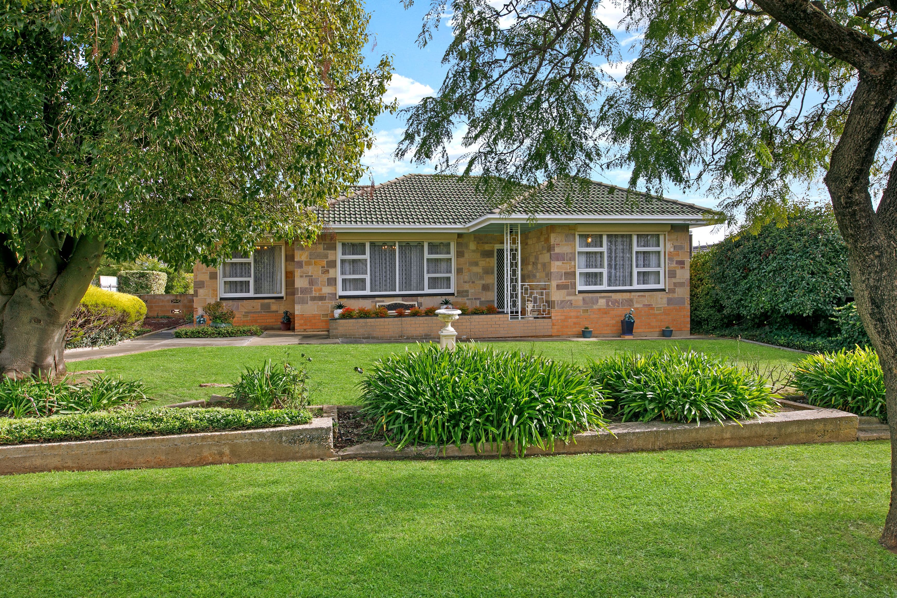 2 View Street, Ridgehaven SA 5097, Ridgehaven - Image 1