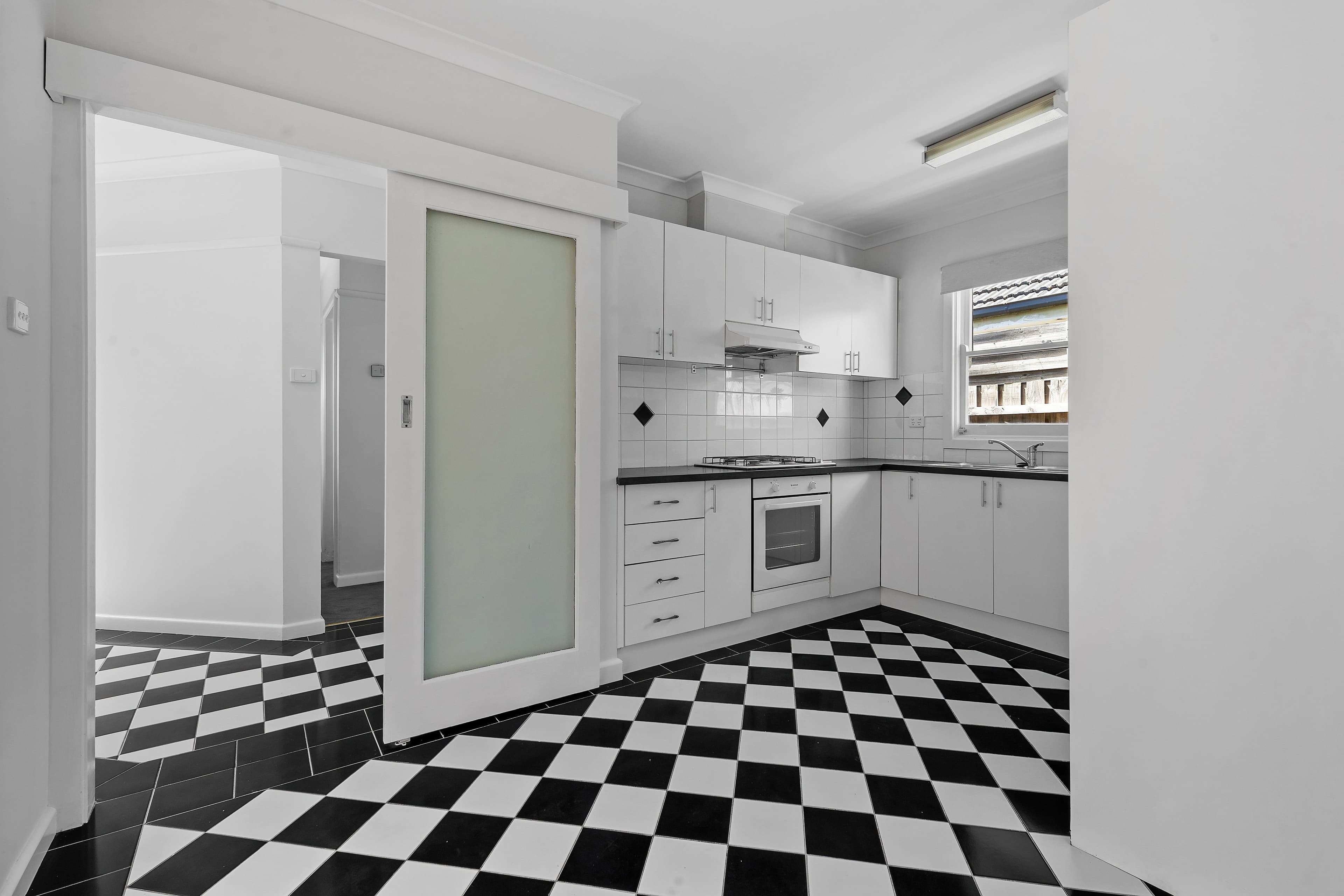 27 Arundel Avenue, Reservoir VIC 3073, Reservoir - Thumbnail 6