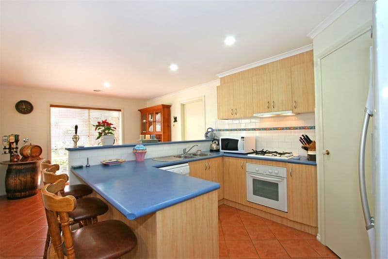 23   Moorhead Avenue, MORNINGTON VIC 3931, Mornington - Thumbnail 4