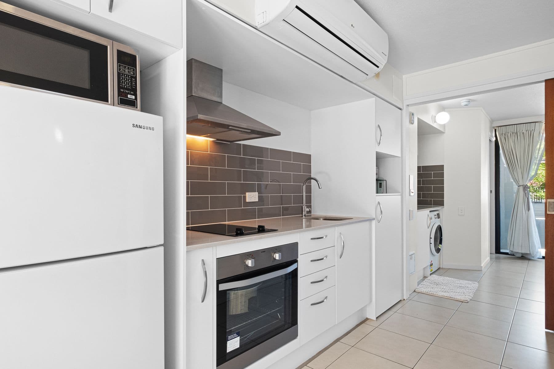 19 Agnes Street, Fortitude Valley QLD 4006, Fortitude Valley - Thumbnail 3
