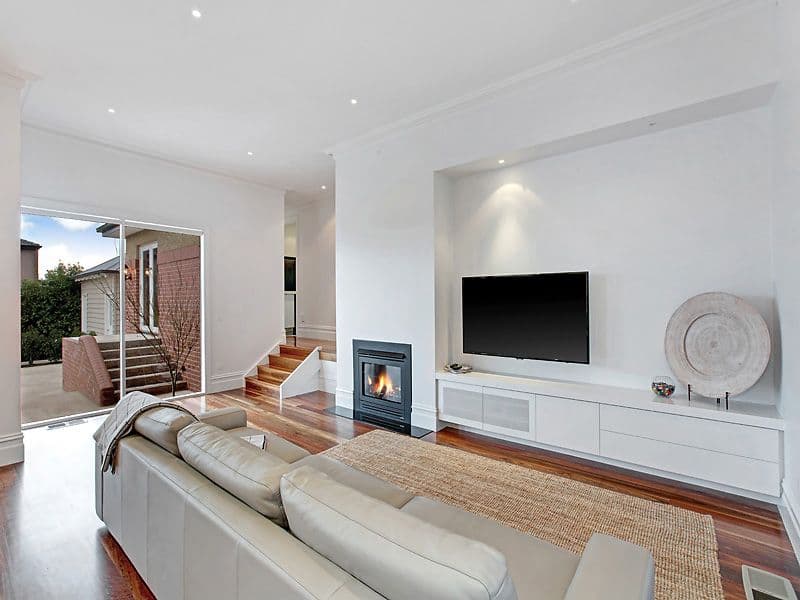 137 Cravens Road, Mernda VIC 3754, Mernda - Thumbnail 2