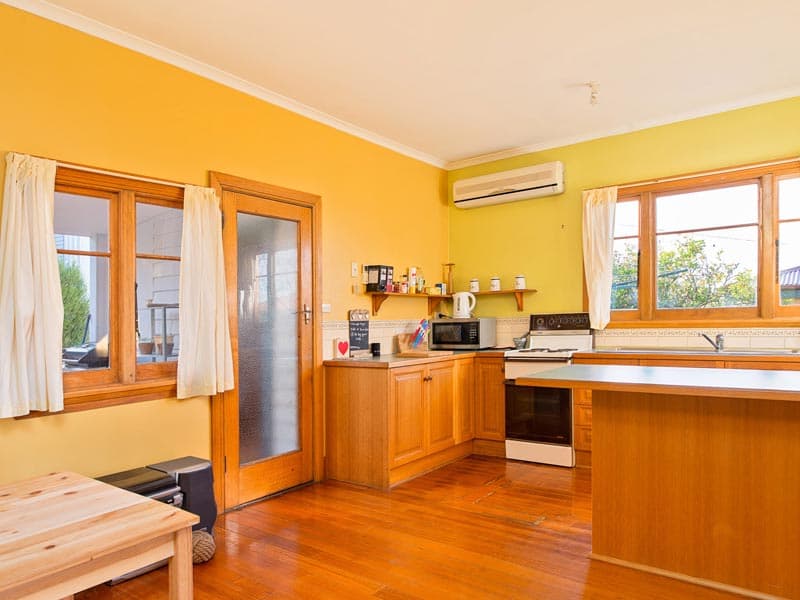 6 Veulalee Avenue, Trevallyn, Trevallyn - Thumbnail 3