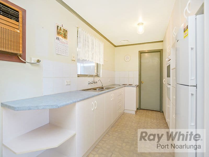 21 Desoto Drive, Port Willunga SA 5173, Port Willunga - Thumbnail 3