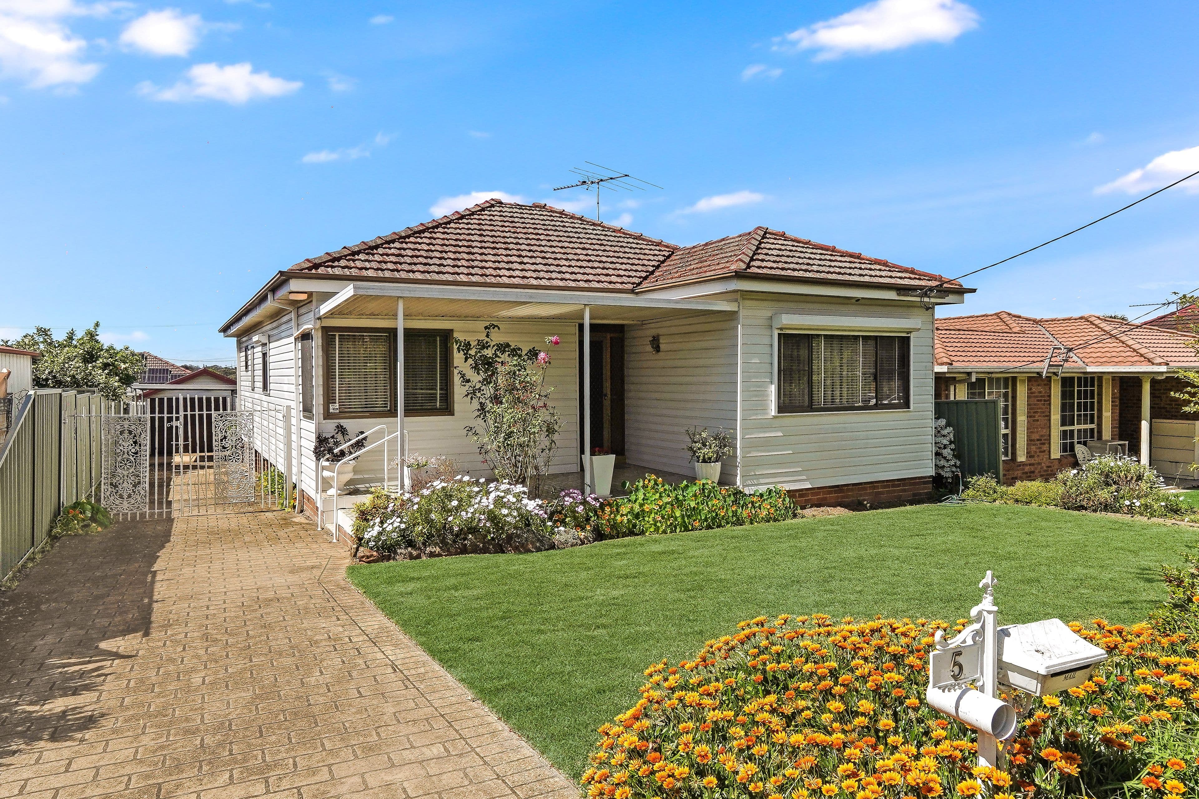 5 Arcadia Road, Chester Hill NSW 2162, Chester Hill - Image 1