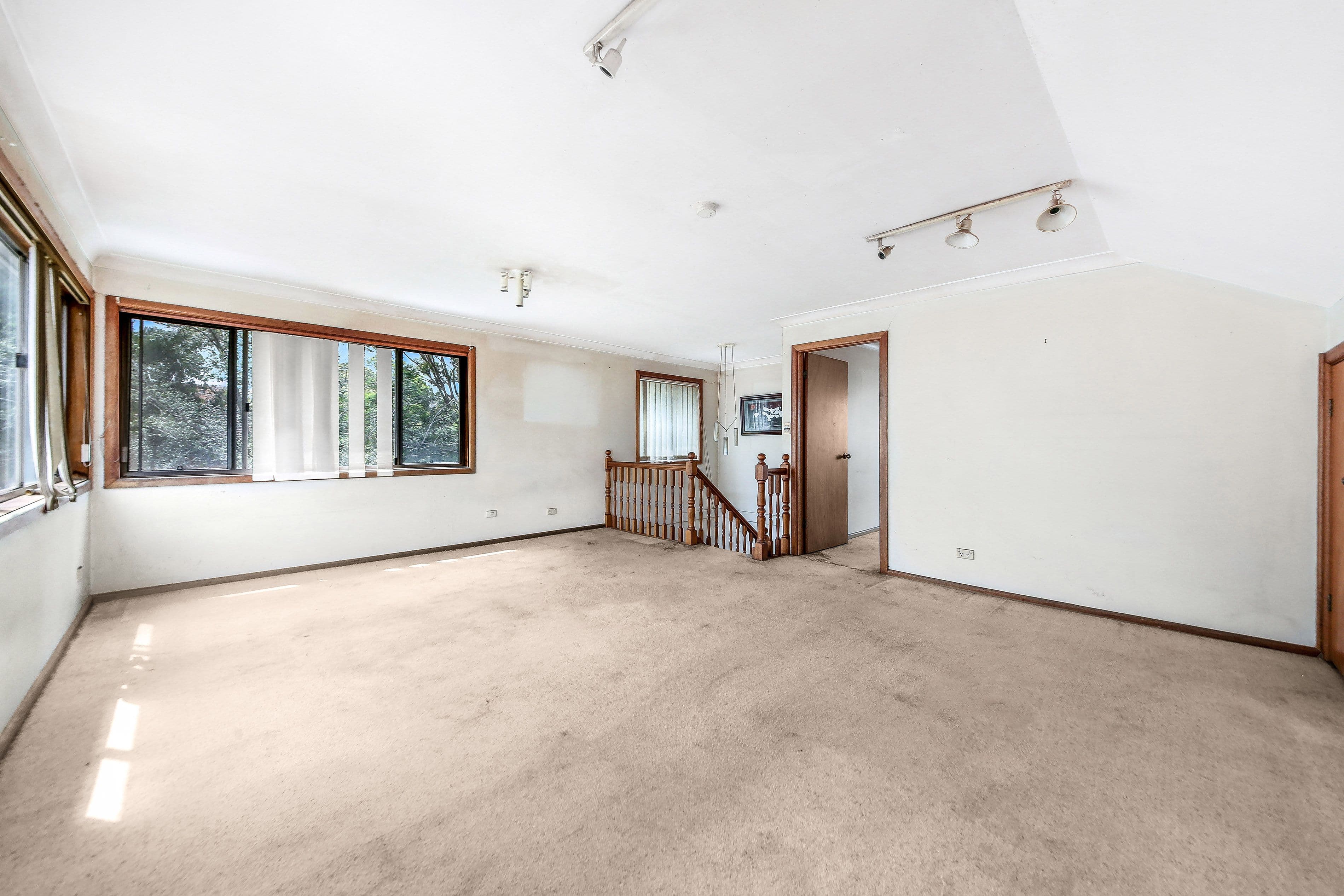 33 Cairds Avenue, Bankstown NSW 2200, Bankstown - Thumbnail 4