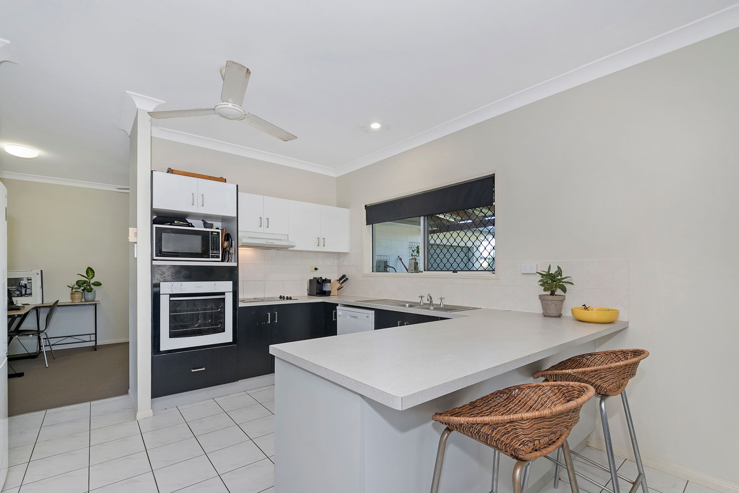 36 Redwood Avenue, Kirwan QLD 4817, Kirwan - Thumbnail 4