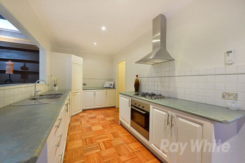 4 Cornhill Street, FERNTREE GULLY VIC 3156, Ferntree Gully - Thumbnail 3