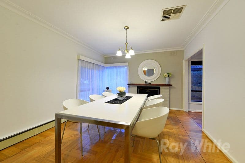 4 Cornhill Street, FERNTREE GULLY VIC 3156, Ferntree Gully - Thumbnail 4