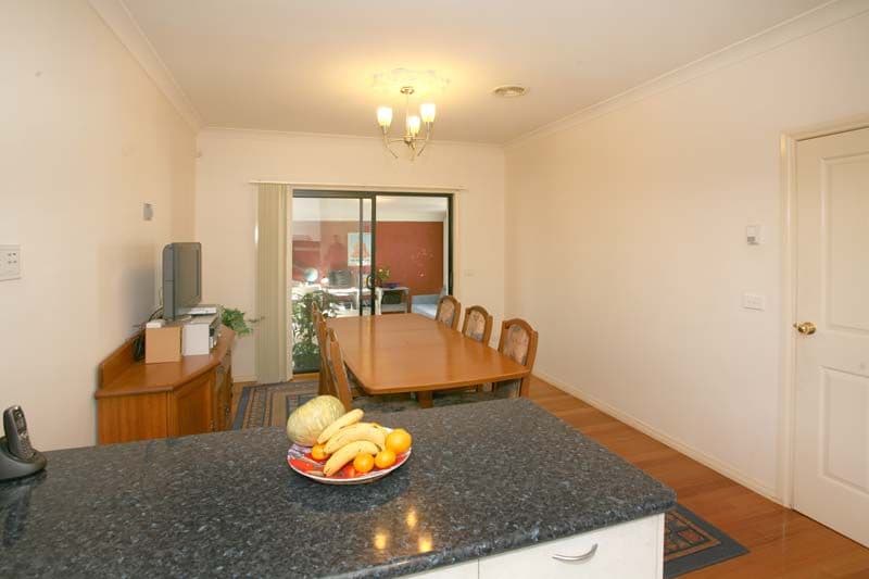 28 Leicester Avenue, GLEN WAVERLEY VIC 3150, Glen Waverley - Thumbnail 5