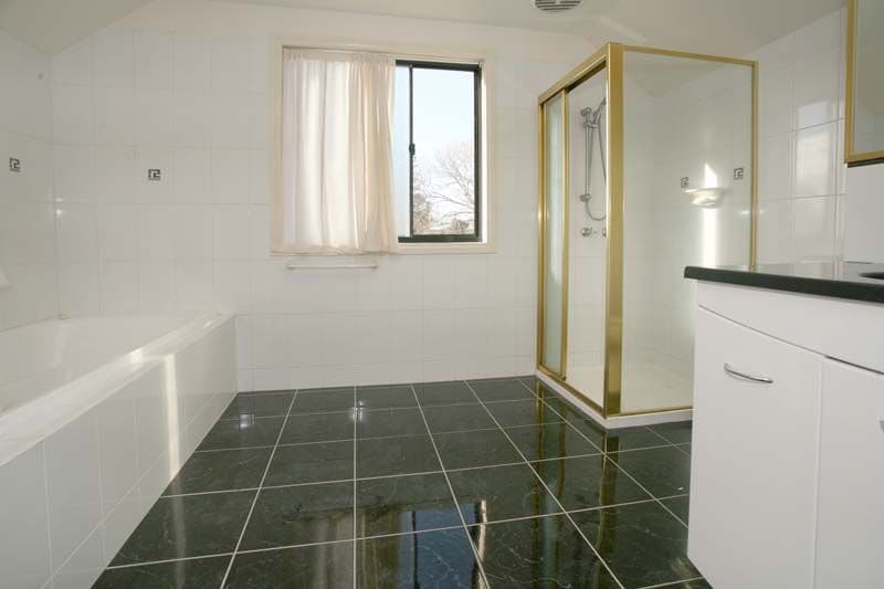 28 Leicester Avenue, GLEN WAVERLEY VIC 3150, Glen Waverley - Thumbnail 7