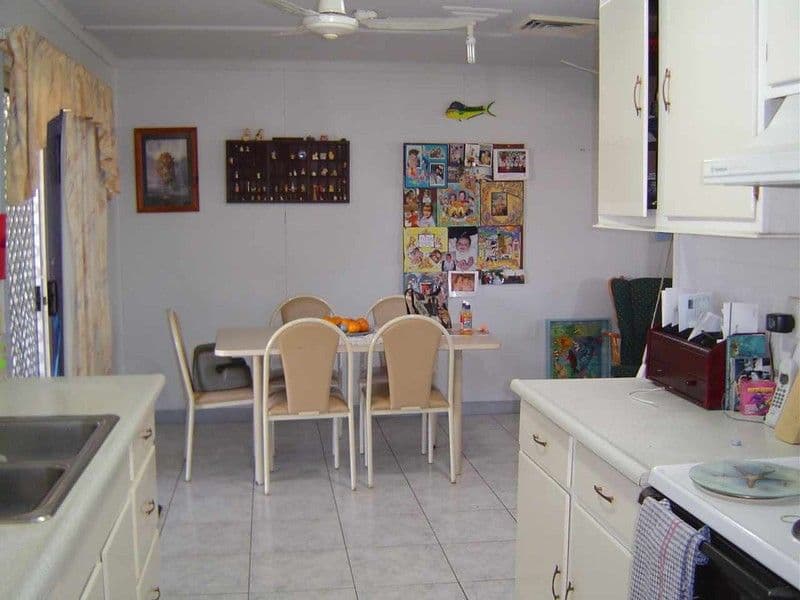 8 Farley Street, EXMOUTH WA 6707, Exmouth - Thumbnail 2