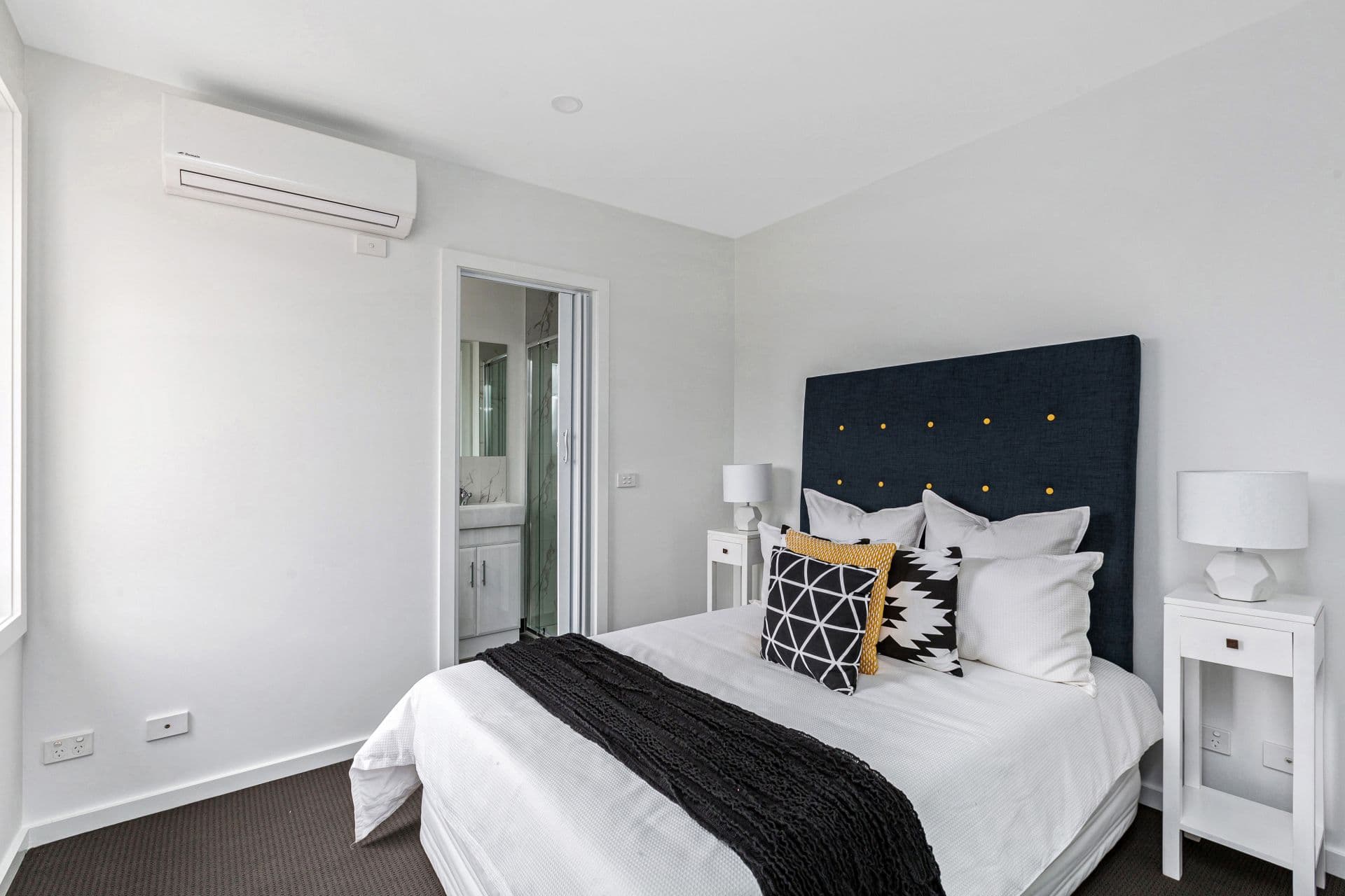 2/10 Leigh Street, Footscray - Thumbnail 6