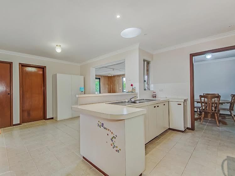 28 Grange Drive, COOLOONGUP WA 6168, Cooloongup - Thumbnail 3