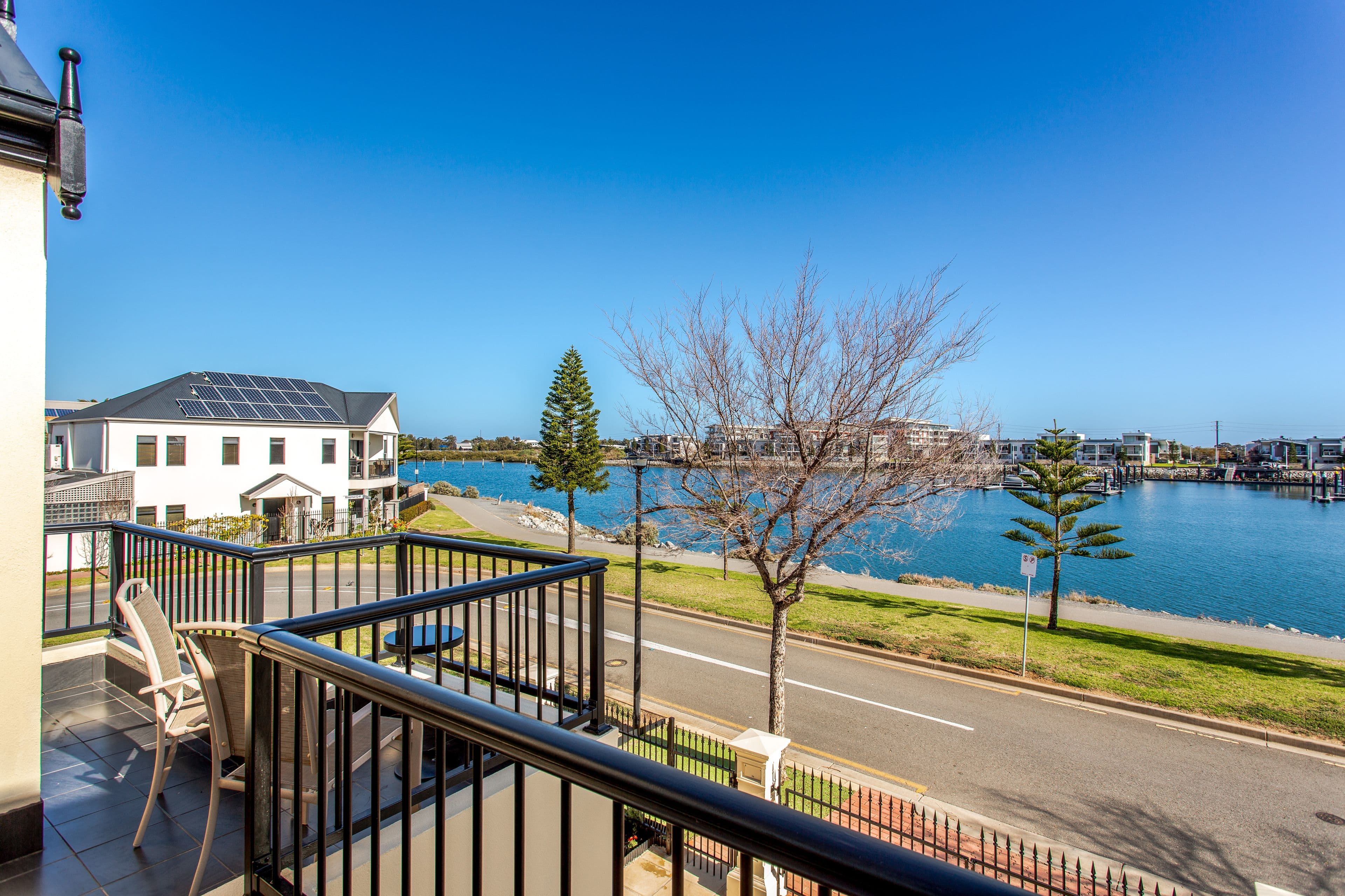 16 Knapman Crescent, Port Adelaide SA 5015, Port Adelaide - Thumbnail 3