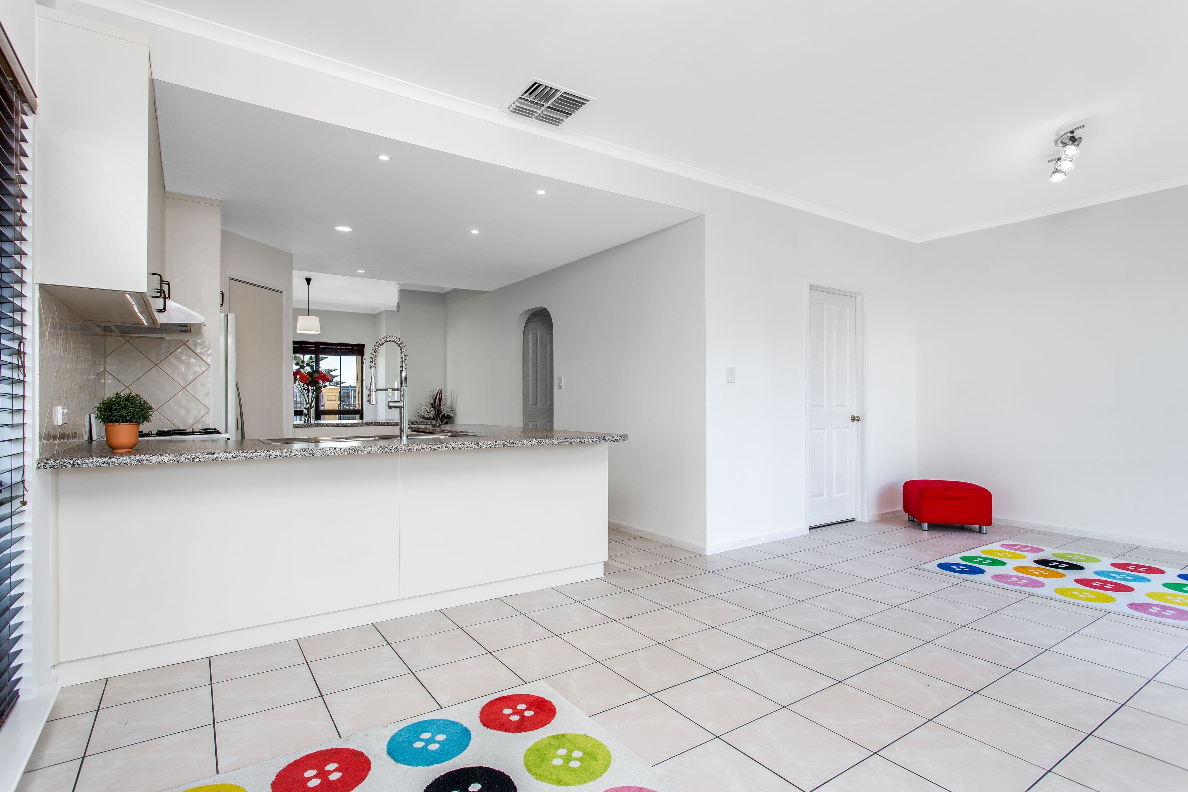 16 Knapman Crescent, Port Adelaide SA 5015, Port Adelaide - Thumbnail 7