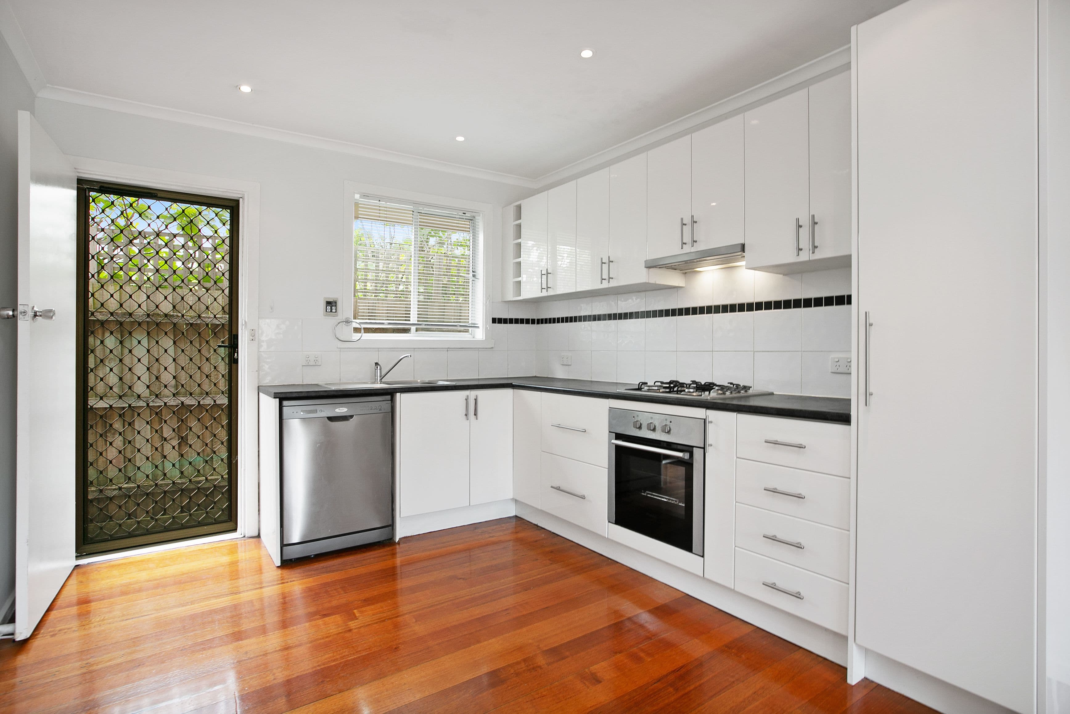 5-7 Wagga Road, Reservoir VIC 3073, Reservoir - Thumbnail 4