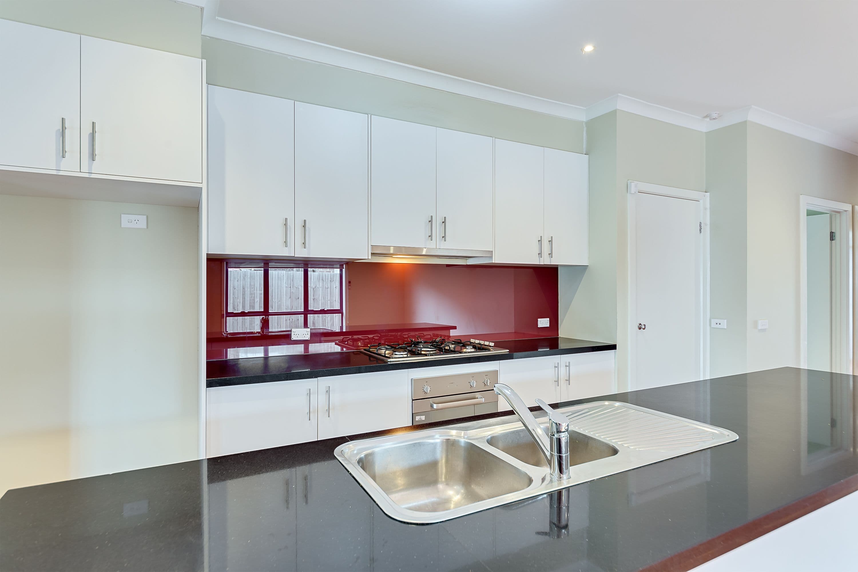 4 Broadleaf Drive, Epping VIC 3076, Epping - Thumbnail 2
